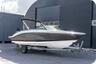 Sea Ray SPX 210 Outboard - 