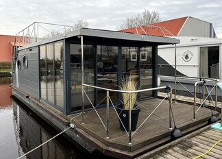 Per Direct Campi 400 Houseboat (special Design) BILD 1