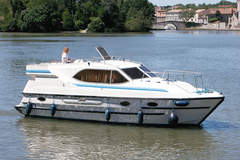Le Boat Countess (powerboat)