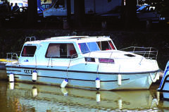 Nicols Les Canalous Riviera 920 (powerboat)