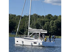 Bavaria C38 (sailboat)